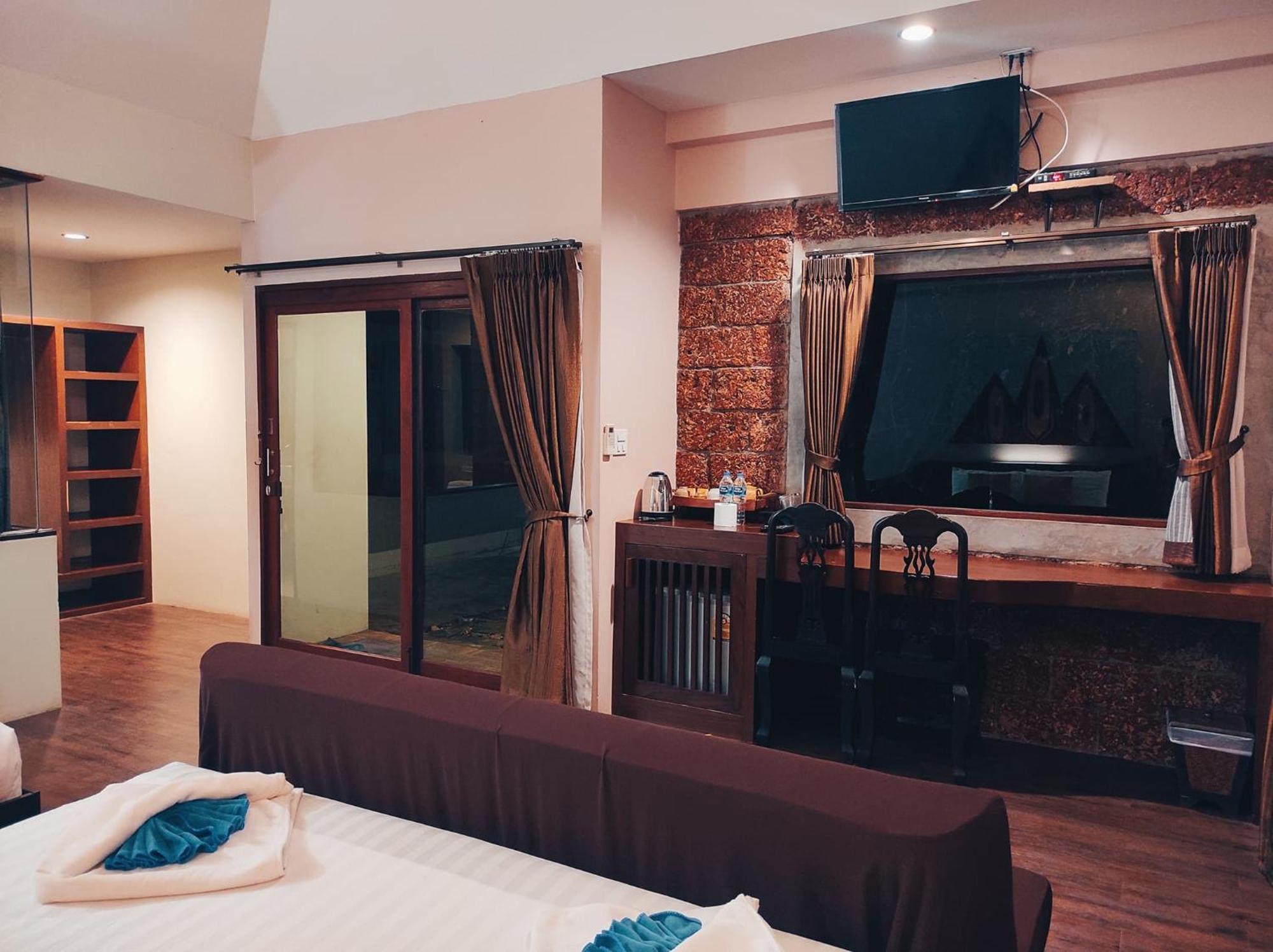 Foresto Sukhothai Guesthome Luaran gambar
