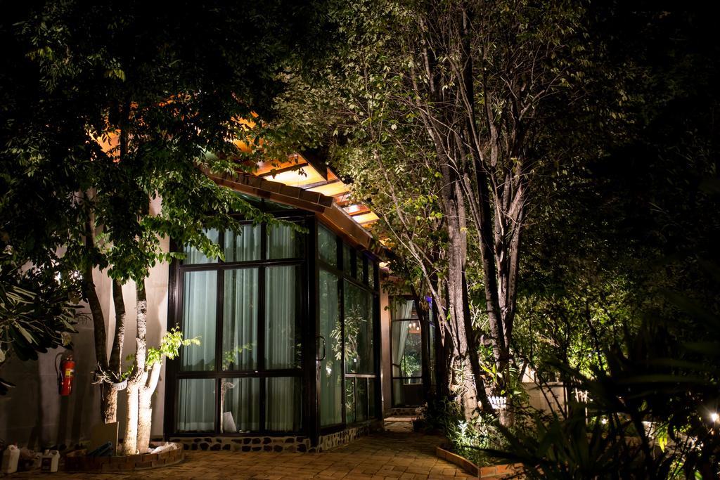Foresto Sukhothai Guesthome Luaran gambar